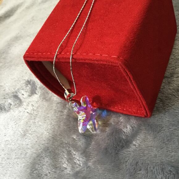 Silver Large Sparkle Star Necklace - Picture 2 of 6